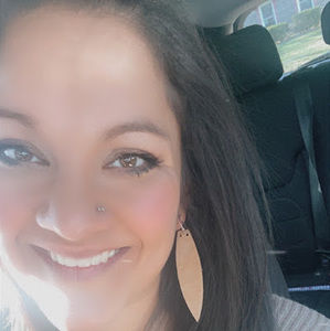 Meet your Posher, Mandee